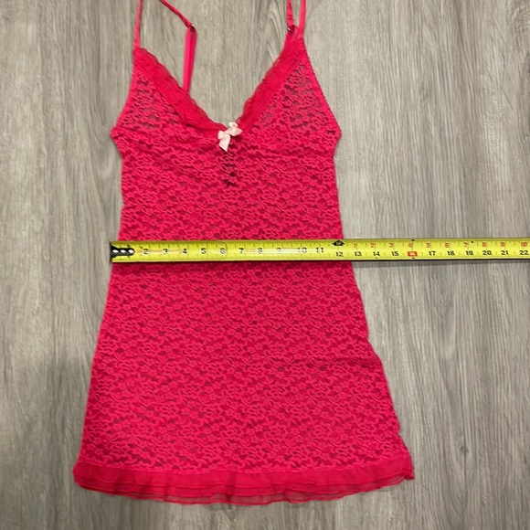 NWOT Victoria’s Secret Pink Lace Chemise - Picture 11 of 12